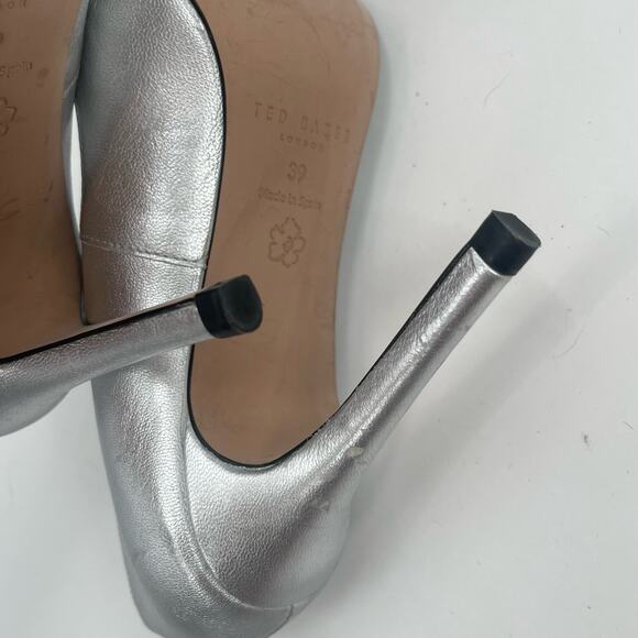 TED BAKER Ryal Heels Size 39 (US Size 9) Pump Silver Bow Metallic Feminine Bride - Picture 15 of 15